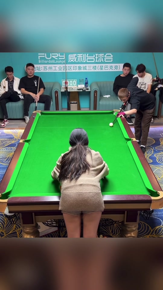 周冠宇的角