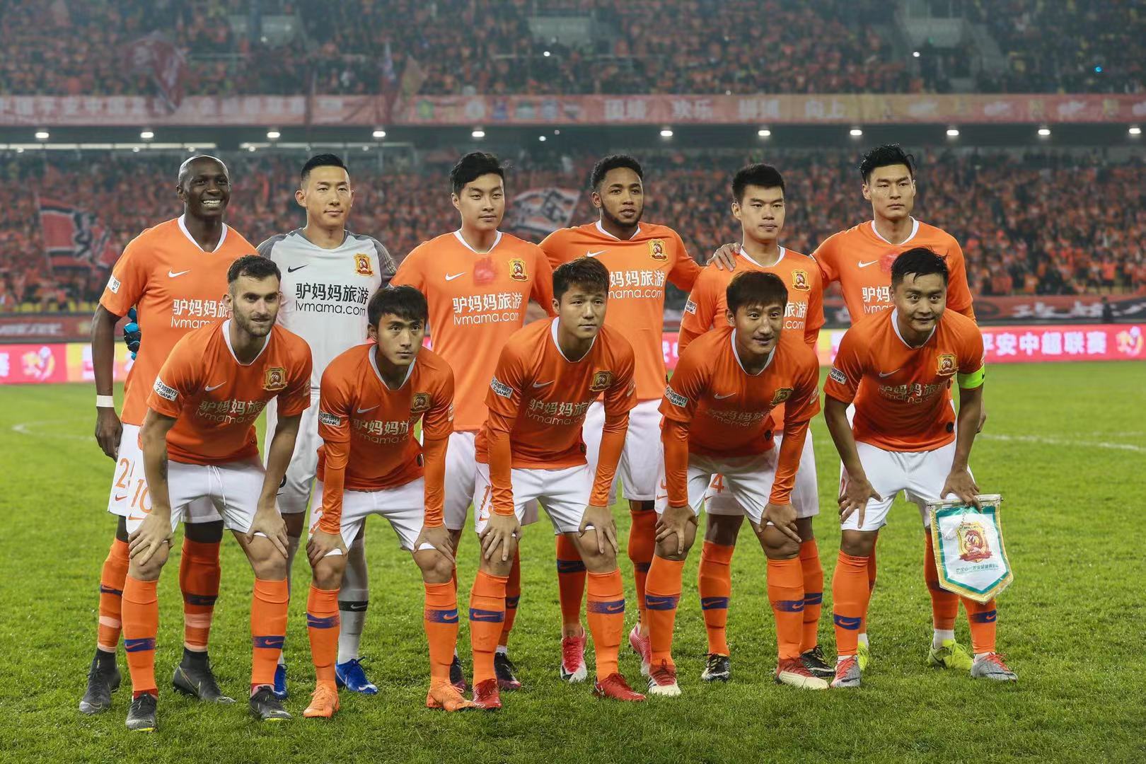 何放大梅西 何放大梅西