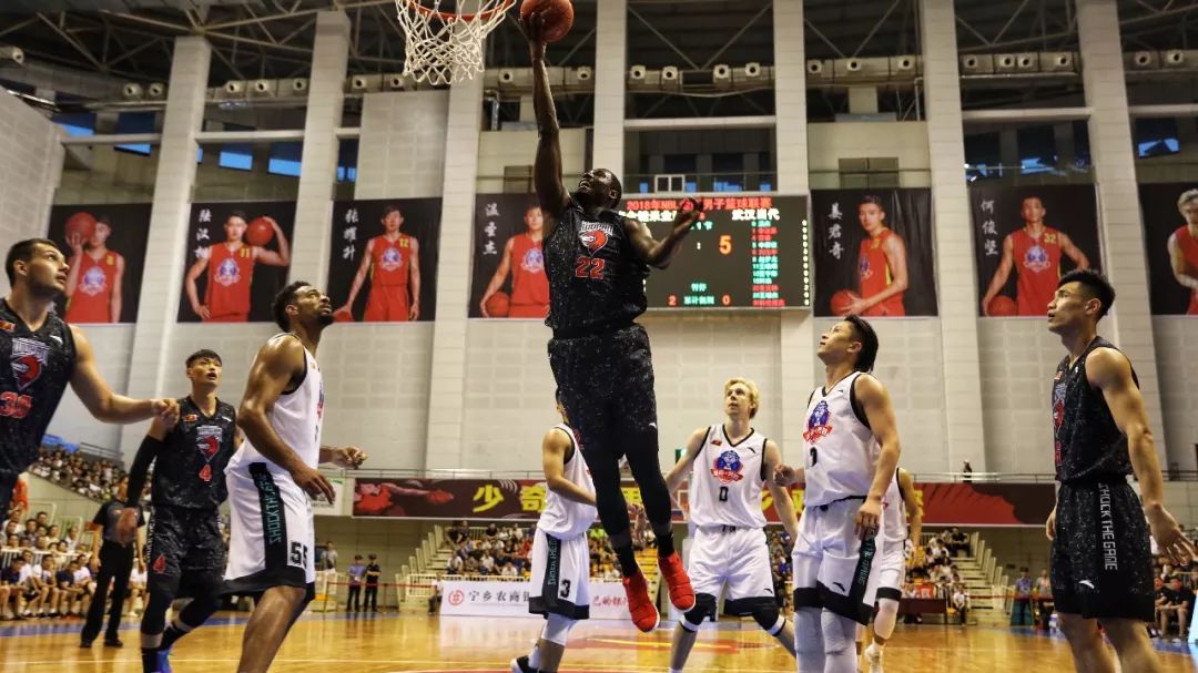 必须更紧 必须更紧